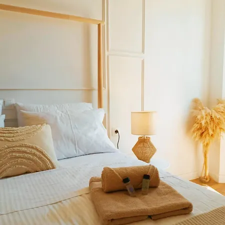 Апартаменты Contessa Living Corfu (city)